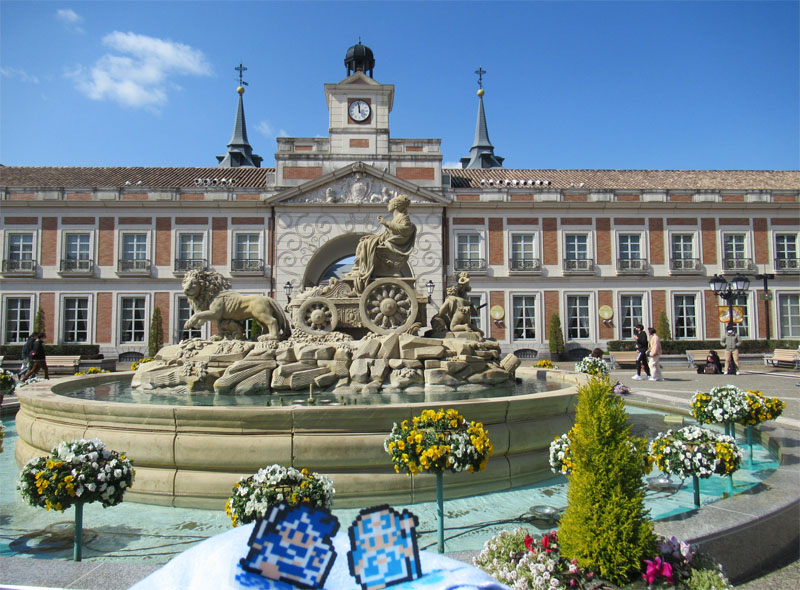 志摩スペイン村で勇僧